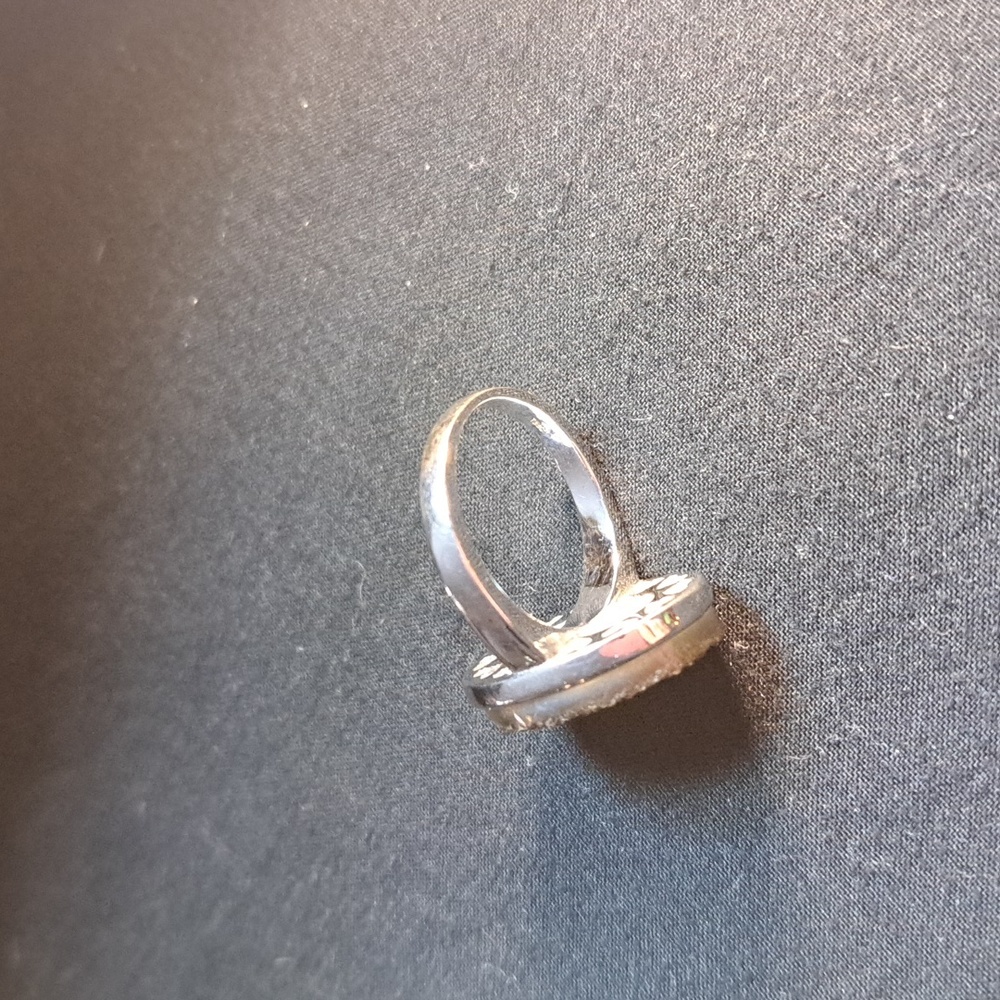 Elegant Silver Purple Drusy Agate Sterling Silver  Oval Ring - Picture 3 of 3